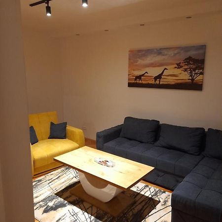 Holiday Apartaments 2 Nisz Zewnętrze zdjęcie