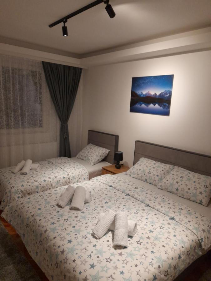 Holiday Apartaments 2 Nisz Zewnętrze zdjęcie