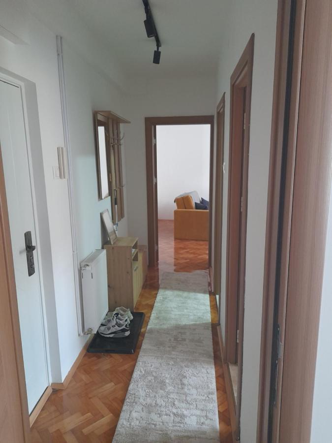 Holiday Apartaments 2 Nisz Zewnętrze zdjęcie