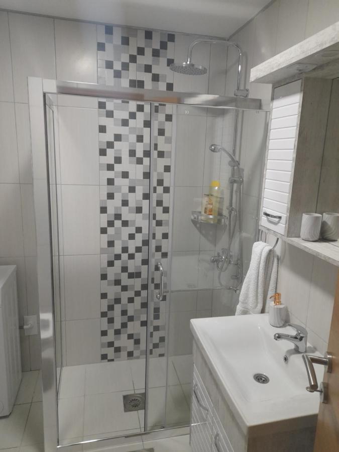 Holiday Apartaments 2 Nisz Zewnętrze zdjęcie