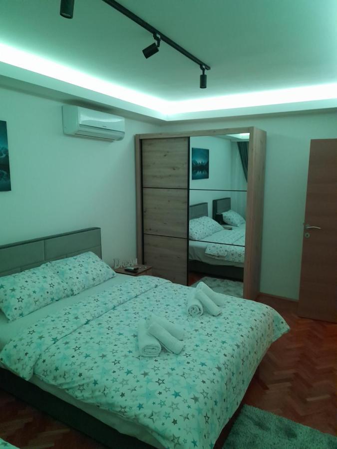 Holiday Apartaments 2 Nisz Zewnętrze zdjęcie