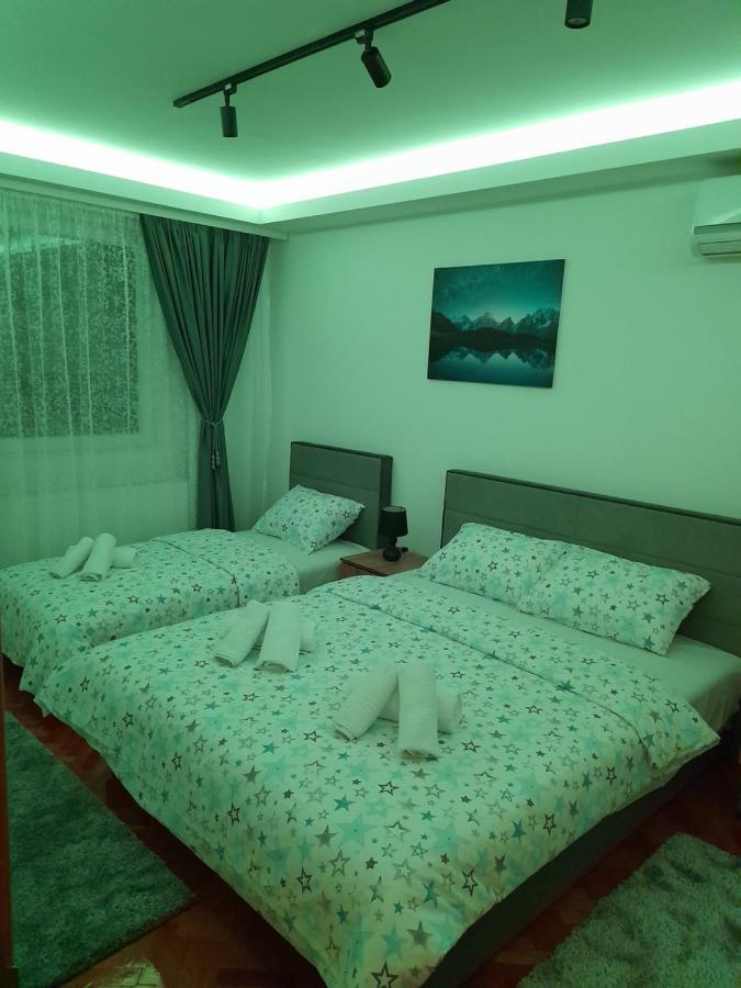 Holiday Apartaments 2 Nisz Zewnętrze zdjęcie